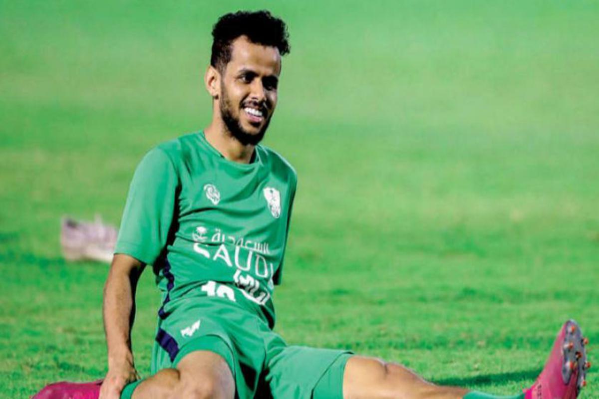 بامعوضة: الأهلي يملك بدائل لتعويض عبدالفتاح عسيري